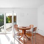 2 Bedroom Gorgeous Apartment In Rogoznica Apartment *