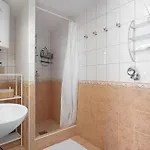 2 Bedroom Gorgeous Apartment In Rogoznica *