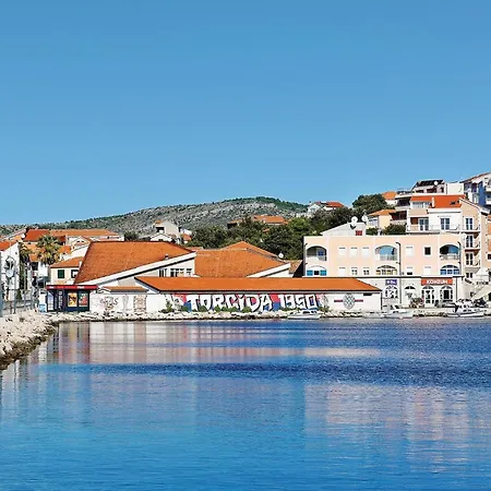 2 Bedroom Gorgeous Apartment In Rogoznica * Rogoznica (Sibenik-Knin)
